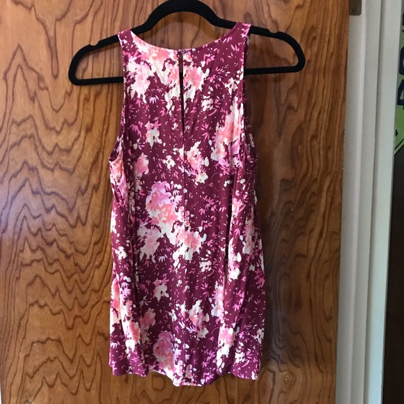 Floral Flowing Tank - Picture 2 of 4
